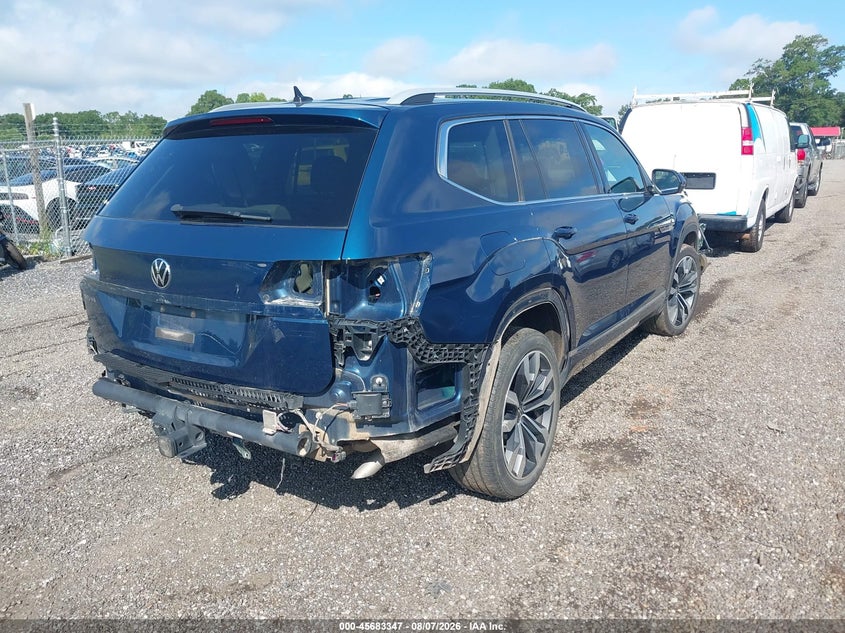 2022 Volkswagen Atlas VIN 1V2FR2CA1NC521054 IAAI salvage auction — REAR END, Salvage (South Carolina), sold $10,575 on 2026-09-15 (photo 4)
