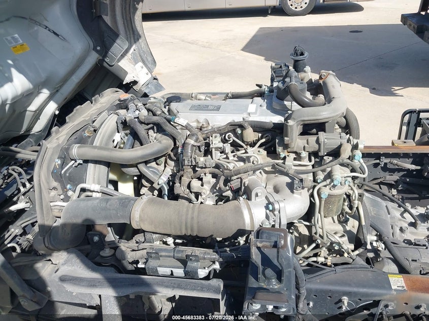 2025 Isuzu VIN JALE5W162S7P08451 IAAI salvage auction — ROOF, Enterprise Vehicles Clear Only (Texas), sold $23,100 on 2026-07-30 (photo 9)