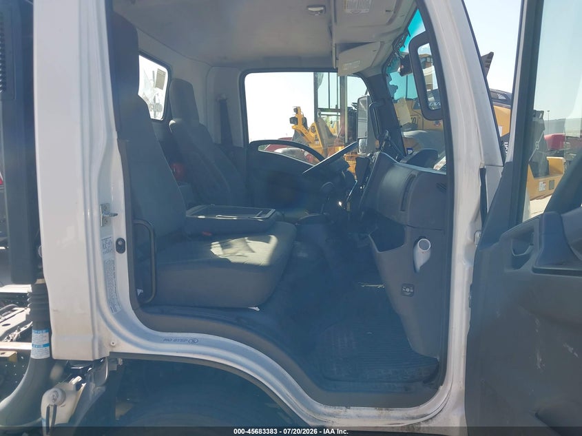 2025 Isuzu VIN JALE5W162S7P08451 IAAI salvage auction — ROOF, Enterprise Vehicles Clear Only (Texas), sold $23,100 on 2026-07-30 (photo 6)