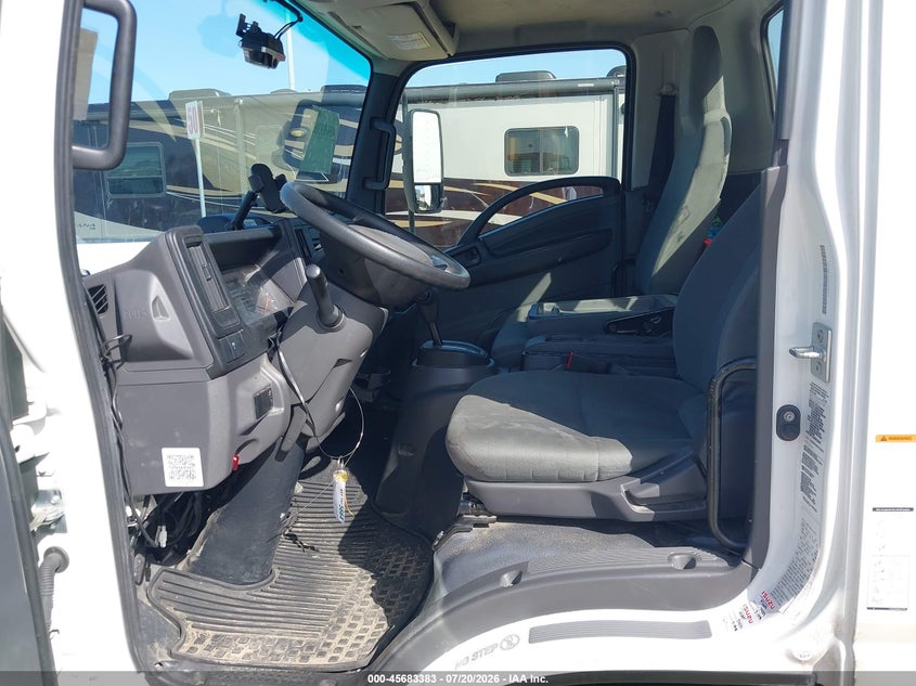 2025 Isuzu VIN JALE5W162S7P08451 IAAI salvage auction — ROOF, Enterprise Vehicles Clear Only (Texas), sold $23,100 on 2026-07-30 (photo 7)