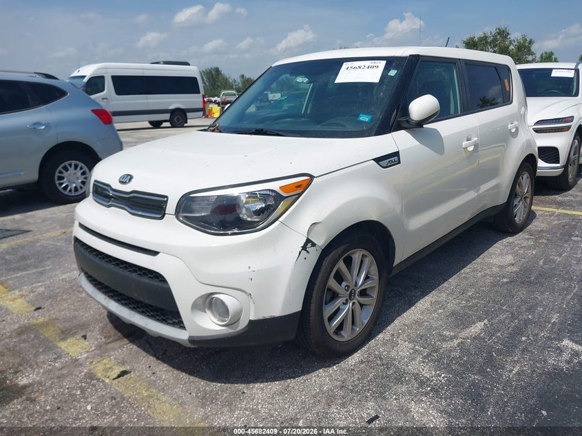 2019 Kia Soul VIN KNDJP3A57K7025242 IAAI salvage auction — LEFT FRONT, Clear (Florida), sold $2,050 on 2026-07-23 (photo 2)