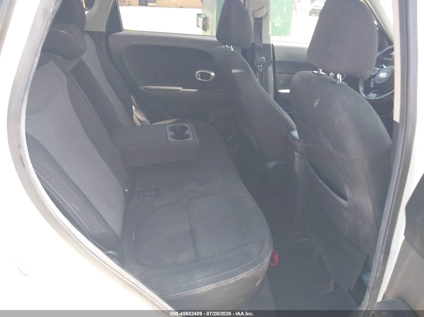 2019 Kia Soul VIN KNDJP3A57K7025242 IAAI salvage auction — LEFT FRONT, Clear (Florida), sold $2,050 on 2026-07-23 (photo 8)