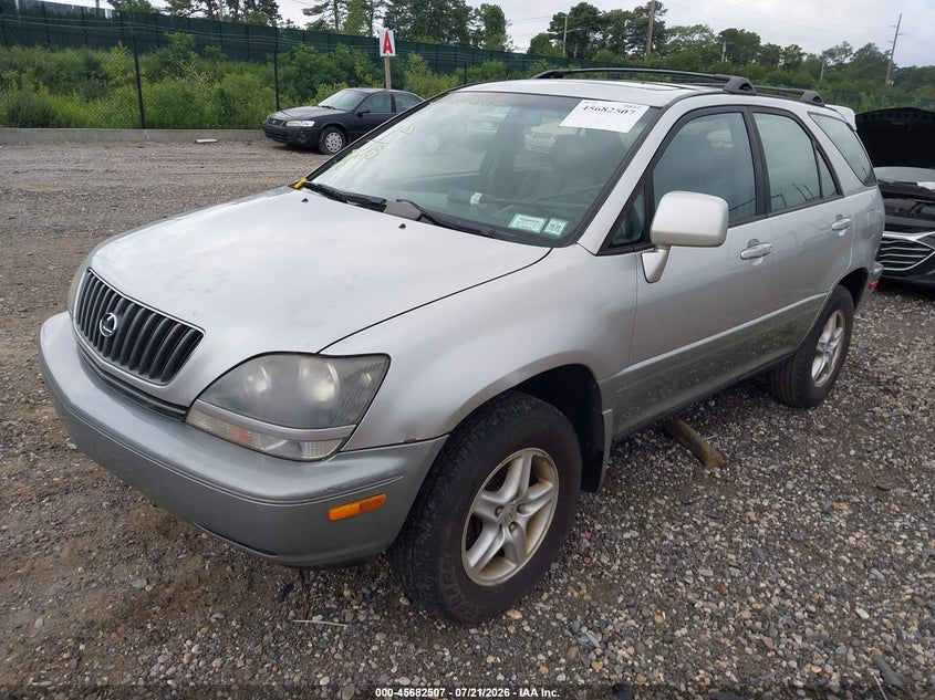 2000 Lexus Rx 300 VIN JT6HF10U8Y0160897 IAAI salvage auction — FRONT & REAR, Clear (New York), sold $225 on 2026-07-28 (photo 2)