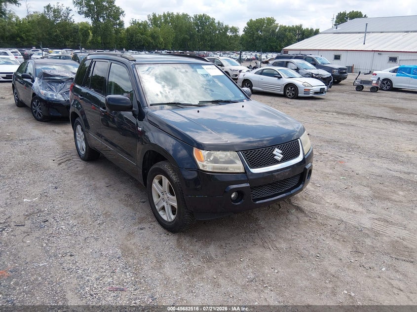 2008 Suzuki Grand vitara VIN JS3TD947684103409 IAAI salvage auction — NORMAL WEAR, Clear (Illinois), sold $25 on 2026-07-29 (photo 1)