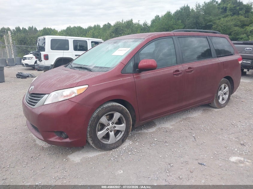 2011 Toyota Sienna VIN 5TDKK3DC9BS064921 IAAI salvage auction — REAR END, Clear (Alabama), sold $725 on 2026-07-29 (photo 2)