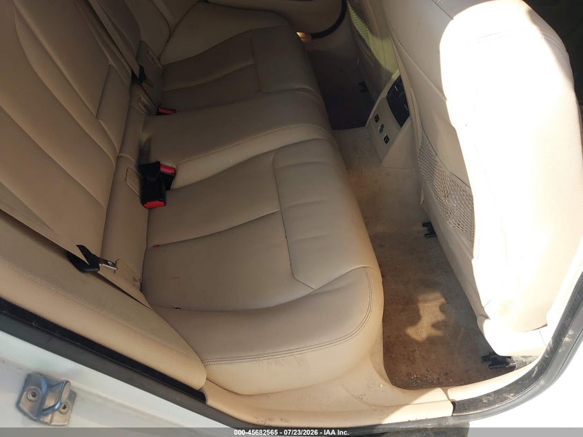 2015 BMW 4er VIN WBA4A7C55FD414128 IAAI salvage auction — FRONT & REAR, Wait Title, sold $1,750 on 2026-08-12 (photo 8)