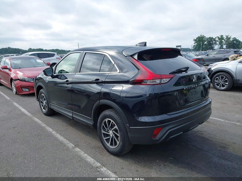 2022 Mitsubishi Eclipse cross VIN JA4ATUAA7NZ052653 IAAI salvage auction — FRONT END, Salvage Title, sold $4,300 on 2026-09-03 (photo 3)