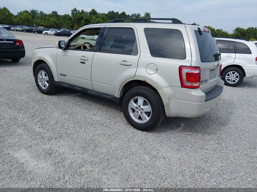 2008 Ford Escape VIN 1FMCU94118KD91308 IAAI salvage auction — NORMAL WEAR, Original (Kentucky), sold $675 on 2026-09-07 (photo 3)