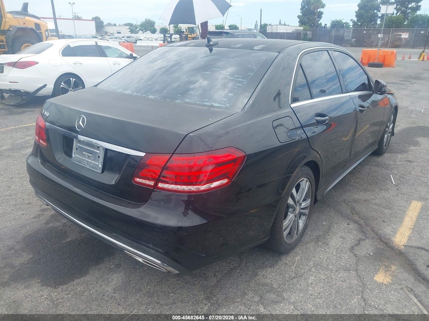 2015 Mercedes-benz E-klasse VIN WDDHF5KB3FB152192 IAAI salvage auction — RIGHT FRONT, Salvage (California), sold $4,300 on 2026-08-01 (photo 4)