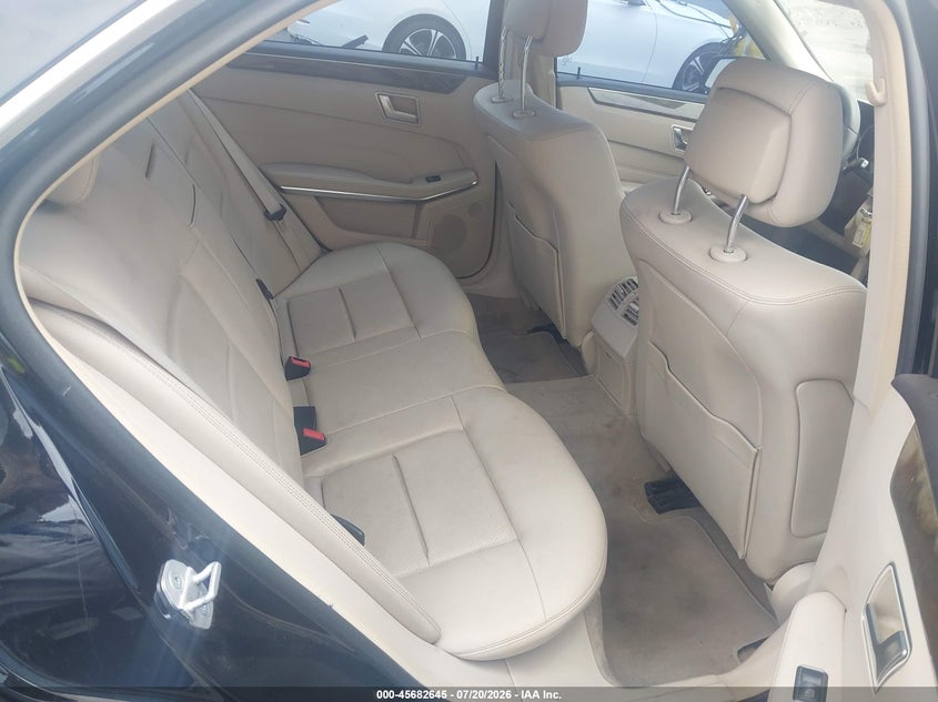 2015 Mercedes-benz E-klasse VIN WDDHF5KB3FB152192 IAAI salvage auction — RIGHT FRONT, Salvage (California), sold $4,300 on 2026-08-01 (photo 8)