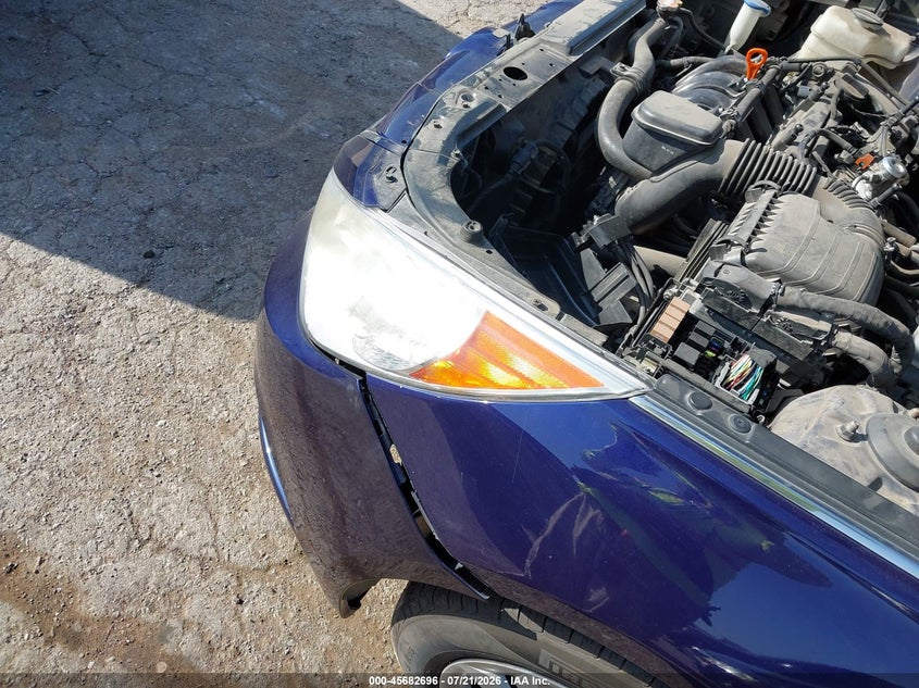 2011 Hyundai Sonata VIN 5NPEB4AC7BH066227 IAAI salvage auction — LEFT FRONT, Clear (Texas), sold $750 on 2026-08-22 (photo 6)