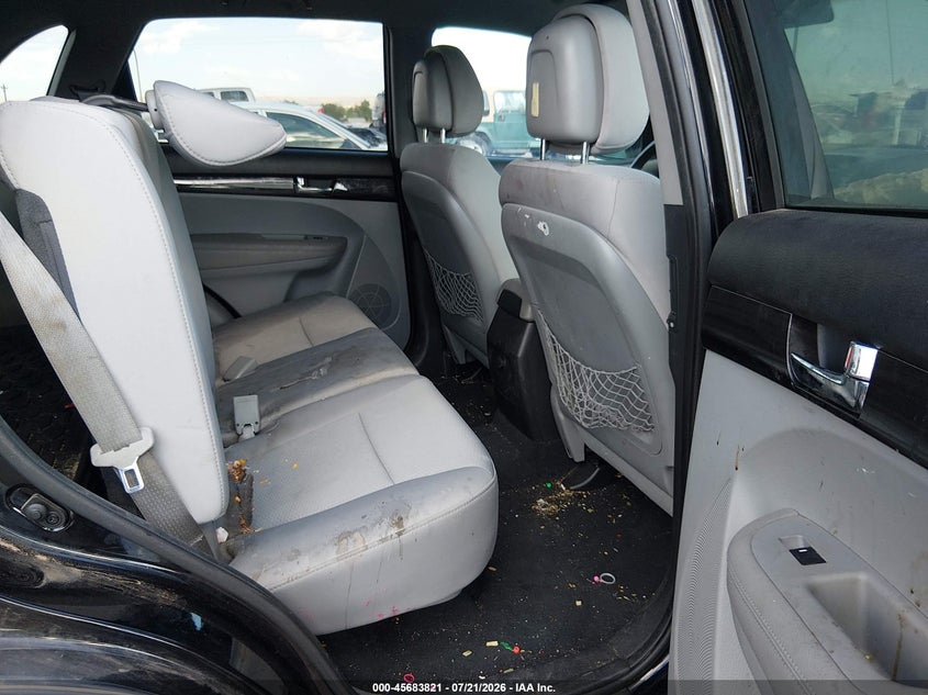 2012 Kia Sorento VIN 5XYKT3A65CG239028 IAAI salvage auction — NORMAL WEAR, Clear (New Mexico), sold $25 on 2026-07-29 (photo 8)
