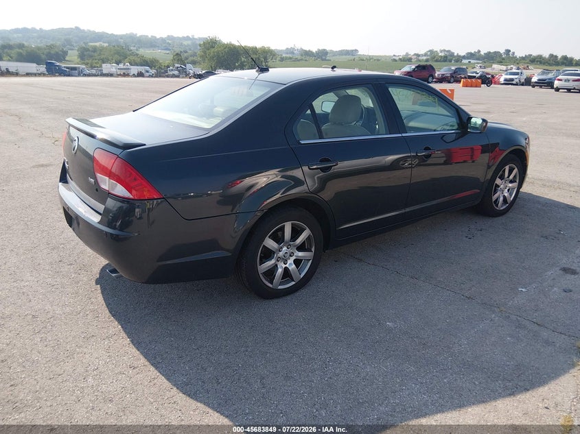2010 Mercury Milan VIN 3MEHM0JG2AR630380 IAAI salvage auction — NORMAL WEAR, Clear (Kansas), sold $175 on 2026-07-30 (photo 4)