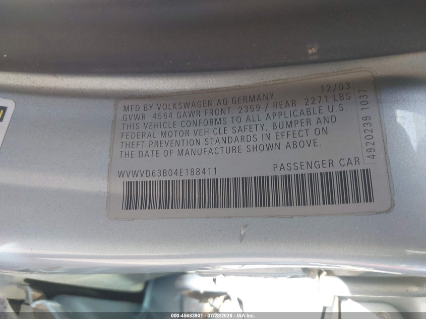 2004 Volkswagen Passat VIN WVWVD63B04E188411 IAAI salvage auction — NORMAL WEAR, App For Dup Clear (California), sold $250 on 2026-08-04 (photo 9)