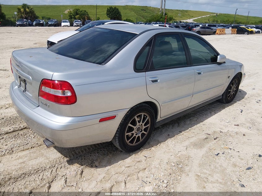 2003 Volvo S40 VIN YV1VS27503F969810 IAAI salvage auction — NORMAL WEAR, Clear (Florida), sold $1,550 on 2026-07-28 (photo 4)