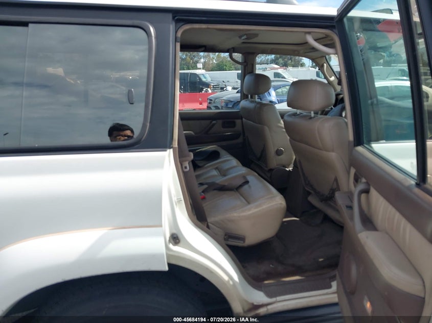 1997 Toyota Land cruiser VIN JT3HJ85J9V0166206 IAAI salvage auction — NORMAL WEAR, Clear - Dealer Only (California), sold $2,550 on 2026-07-23 (photo 8)
