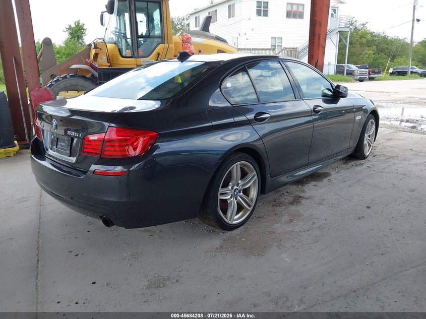 2014 BMW 5 series VIN WBA5B3C55ED539140 IAAI salvage auction — NORMAL WEAR, Clear (New York), sold $675 on 2026-07-28 (photo 4)