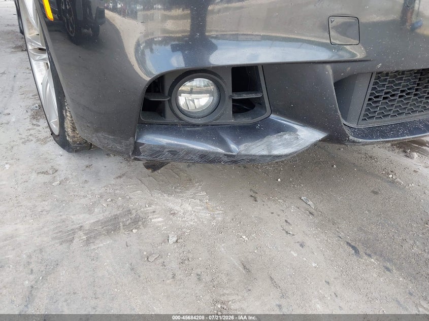 2014 BMW 5 series VIN WBA5B3C55ED539140 IAAI salvage auction — NORMAL WEAR, Clear (New York), sold $675 on 2026-07-28 (photo 6)
