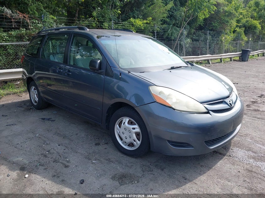 2006 Toyota Sienna VIN 5TDZA23CX6S423423 IAAI salvage auction — NORMAL WEAR, Clear (North Carolina), sold $400 on 2026-07-30 (photo 1)