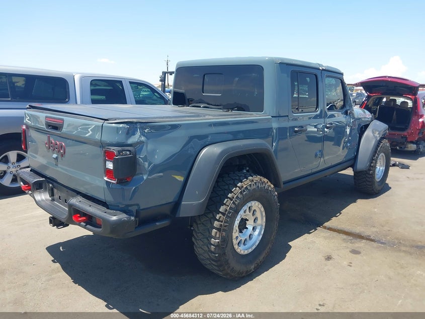 2026 Jeep Gladiator VIN 1C6RJTBG8TL181780 IAAI salvage auction — ROLLOVER, Salvage Title, sold $19,100 on 2026-09-01 (photo 4)