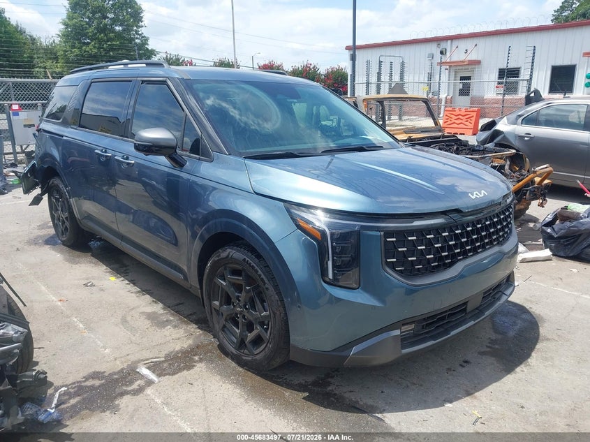 2025 Kia Carnival VIN KNDNE5K31S6472171 — IAAI salvage auction photo