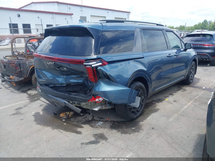 2025 Kia Carnival VIN KNDNE5K31S6472171 IAAI salvage auction — REAR END, Salvage Title, sold $13,700 on 2026-08-24 (photo 4)