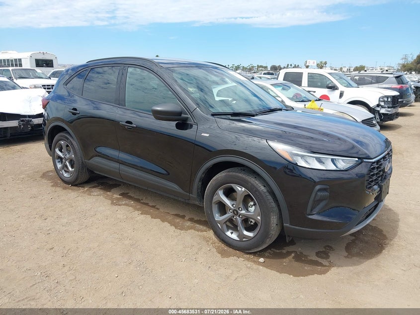 2025 Ford Escape VIN 1FMCU9MNXSUB36381 IAAI salvage auction — REAR END, Salvage Title, sold $11,100 on 2026-07-29 (photo 1)