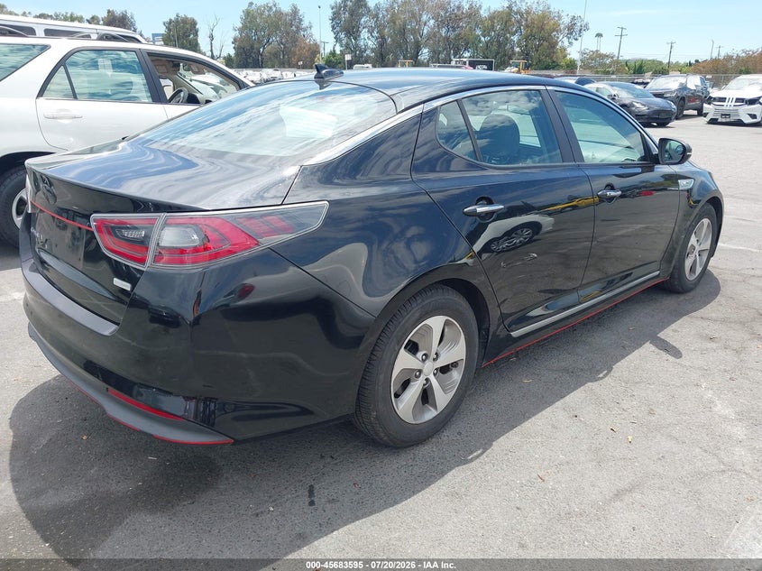 2015 Kia Optima VIN KNAGM4AD4F5083520 IAAI salvage auction — NORMAL WEAR, Clear - Dealer Only (California), sold $500 on 2026-07-30 (photo 4)