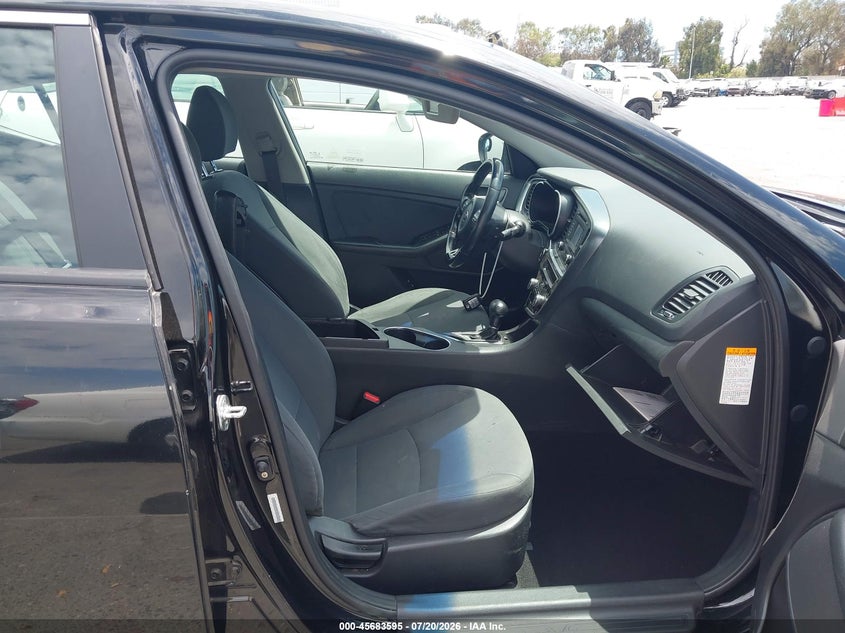 2015 Kia Optima VIN KNAGM4AD4F5083520 IAAI salvage auction — NORMAL WEAR, Clear - Dealer Only (California), sold $500 on 2026-07-30 (photo 5)