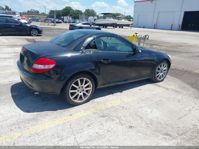 2006 Mercedes-benz Slk-class VIN WDBWK56F26F099339 IAAI salvage auction — NORMAL WEAR, Clear (Florida), sold $25 on 2026-07-29 (photo 4)