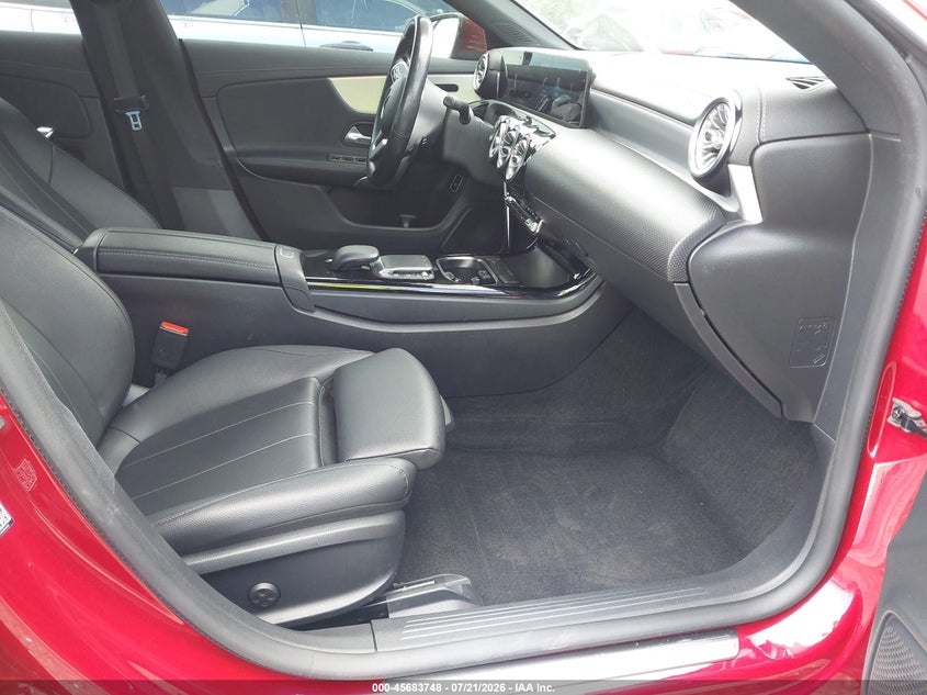 2021 Mercedes-benz Cla-klasse VIN W1K5J4HB7MN148709 IAAI salvage auction — RIGHT REAR, Salvage Title, sold $10,100 on 2026-08-26 (photo 5)