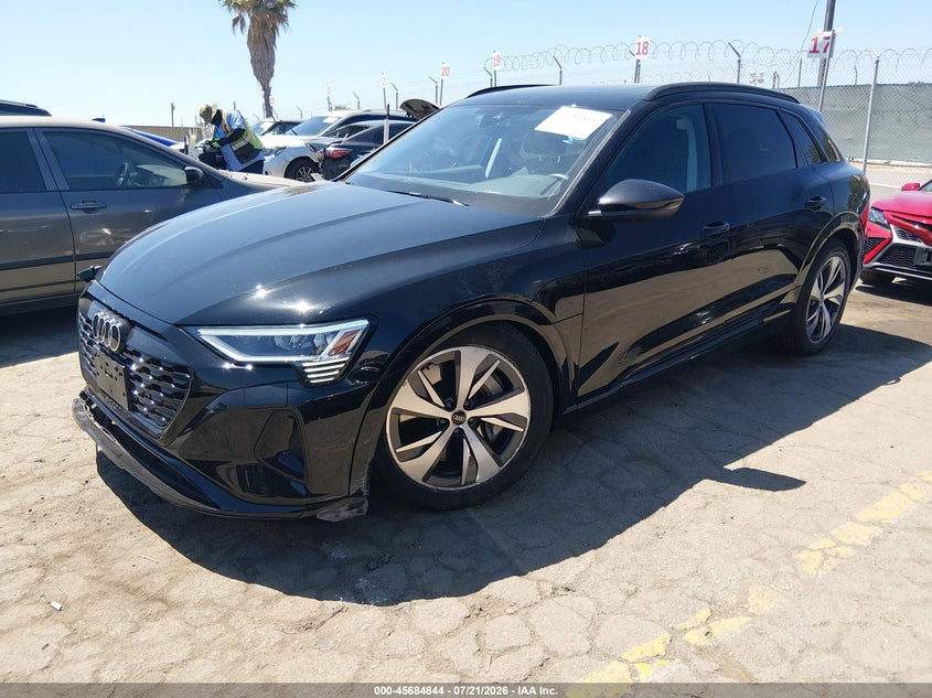 2024 Audi Q8 VIN WA14AAGE6RB036650 IAAI salvage auction — SIDE, Wait Title, sold $14,100 on 2026-09-10 (photo 2)