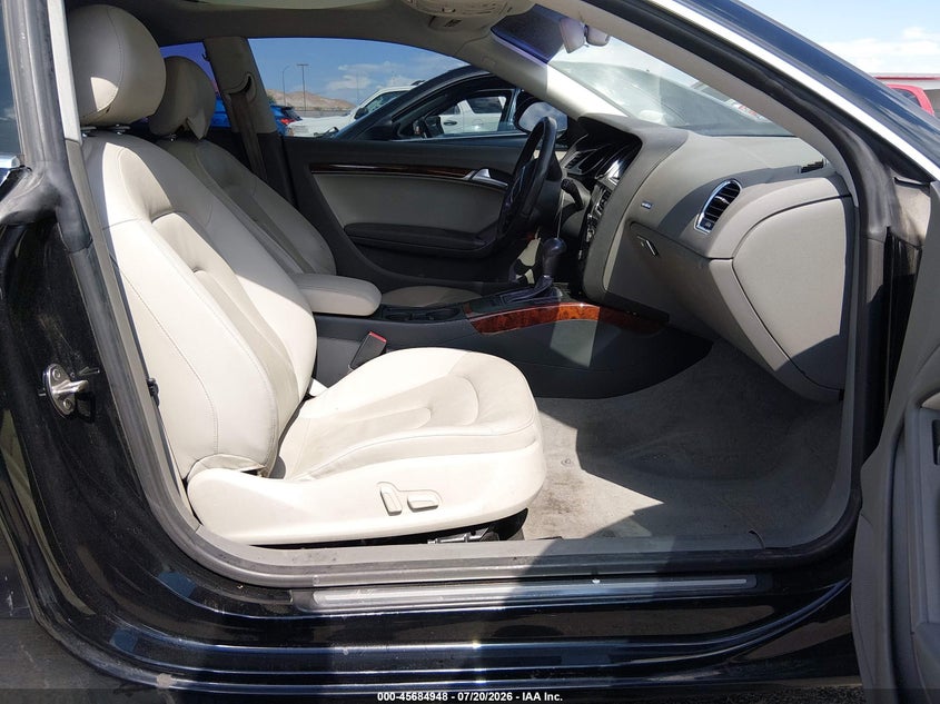 2010 Audi A5 VIN WAULFAFR4AA044485 IAAI salvage auction — NORMAL WEAR, Clear (Nevada), sold $1,075 on 2026-08-05 (photo 5)