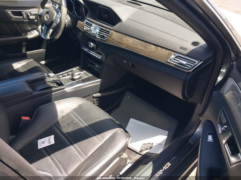 2014 Mercedes-benz E-klasse amg VIN WDDHF7GB4EA959801 IAAI salvage auction — REAR END, Wait Title, sold $10,500 on 2026-10-07 (photo 5)