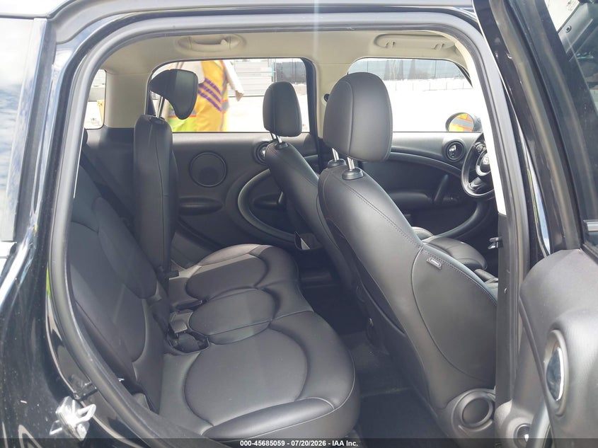 2012 Mini Cooper VIN WMWZC3C59CWL84799 IAAI salvage auction — NORMAL WEAR, Clear - Dealer Only (California), sold $300 on 2026-08-05 (photo 8)