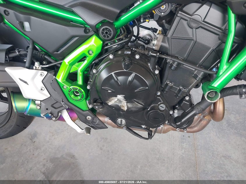 2025 Kawasaki Er VIN ML5EREN17SDAF8203 IAAI salvage auction — RIGHT SIDE, Wait Title, sold $1,950 on 2026-09-11 (photo 8)
