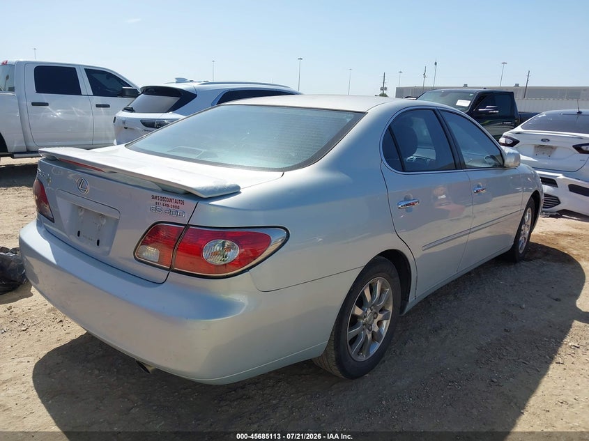 2003 Lexus Es 300 VIN JTHBF30G336008292 IAAI salvage auction — NORMAL WEAR, Original (Texas), sold $475 on 2026-07-23 (photo 4)