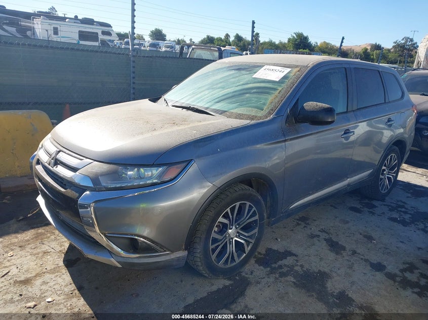 2016 Mitsubishi Outlander VIN JA4AD2A34GZ005585 IAAI salvage auction — NORMAL WEAR, Clear - Dealer Only (California), sold $1,700 on 2026-08-01 (photo 2)