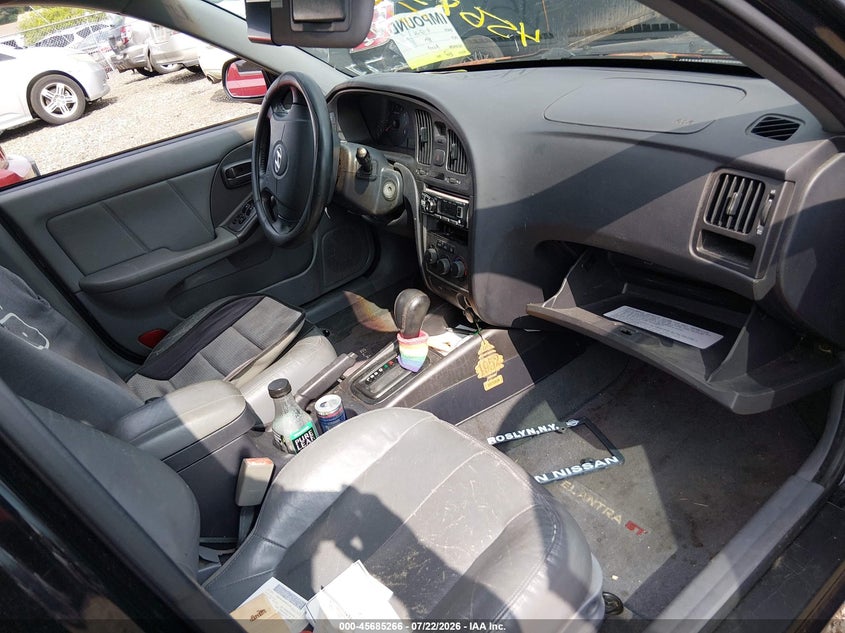2005 Hyundai Elantra VIN KMHDN46D55U026352 IAAI salvage auction — SIDE, Clear (New York), sold $25 on 2026-07-28 (photo 5)