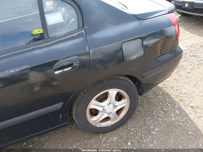 2005 Hyundai Elantra VIN KMHDN46D55U026352 IAAI salvage auction — SIDE, Clear (New York), sold $25 on 2026-07-28 (photo 6)