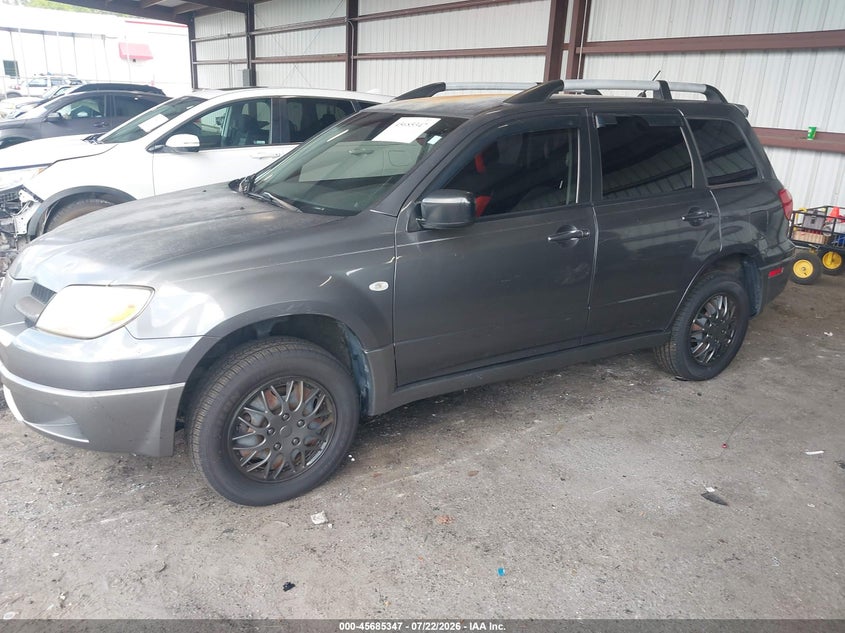 2006 Mitsubishi Outlander VIN JA4LX31FX6U051269 IAAI salvage auction — NORMAL WEAR, Clear (Florida), sold $25 on 2026-07-28 (photo 2)