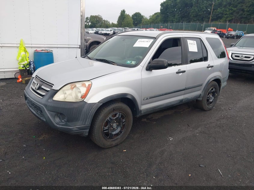 2005 Honda Cr-v VIN SHSRD78525U306784 IAAI salvage auction — NORMAL WEAR, Clear (Pennsylvania), sold $125 on 2026-07-28 (photo 2)