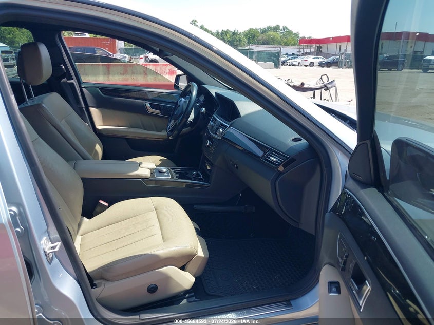 2013 Mercedes-benz E-klasse VIN WDDHF9BB6DA720350 IAAI salvage auction — FRONT END, Salvage Title, sold $2,000 on 2026-08-20 (photo 5)