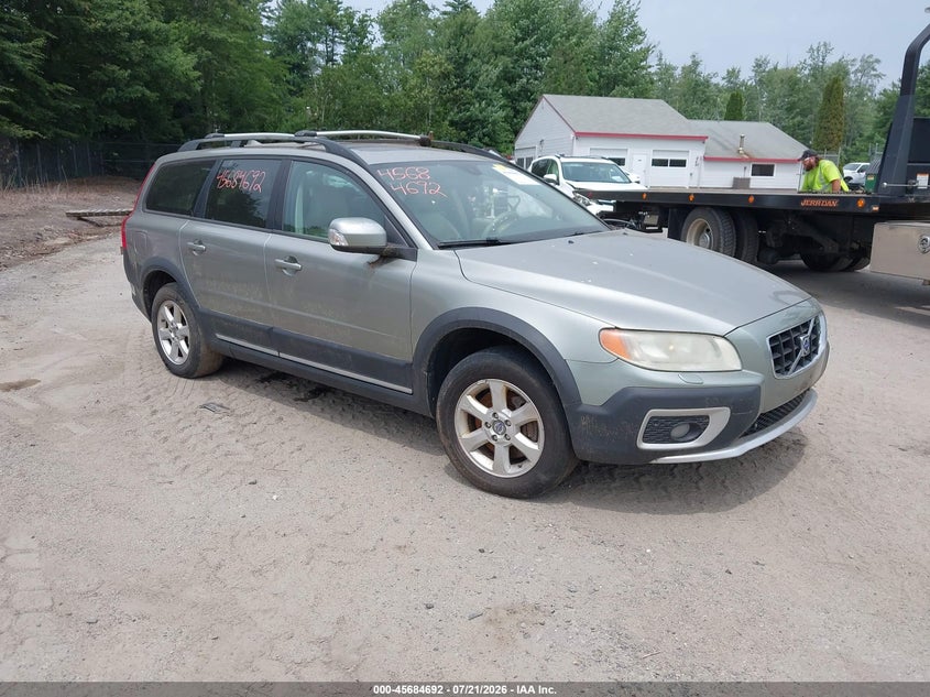 2008 Volvo Xc70 VIN YV4BZ982X81038265 IAAI salvage auction — NORMAL WEAR, Original (Maine), sold $300 on 2026-07-27 (photo 1)