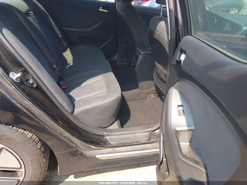 2012 Kia Optima VIN KNAGM4AD9C5030601 IAAI salvage auction — NORMAL WEAR, Clear-Dealer Only (Maryland), sold $725 on 2026-07-30 (photo 8)
