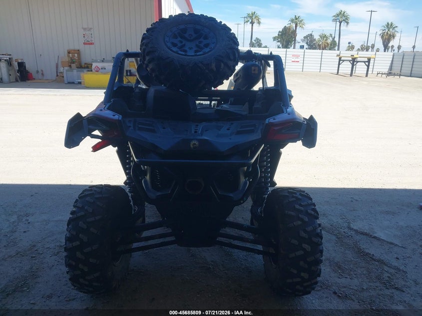 2018 Can-am/ brp Maverick VIN 3JBVEAW23JK000173 IAAI salvage auction — RIGHT SIDE, Salvage Title, sold $6,350 on 2026-08-18 (photo 6)