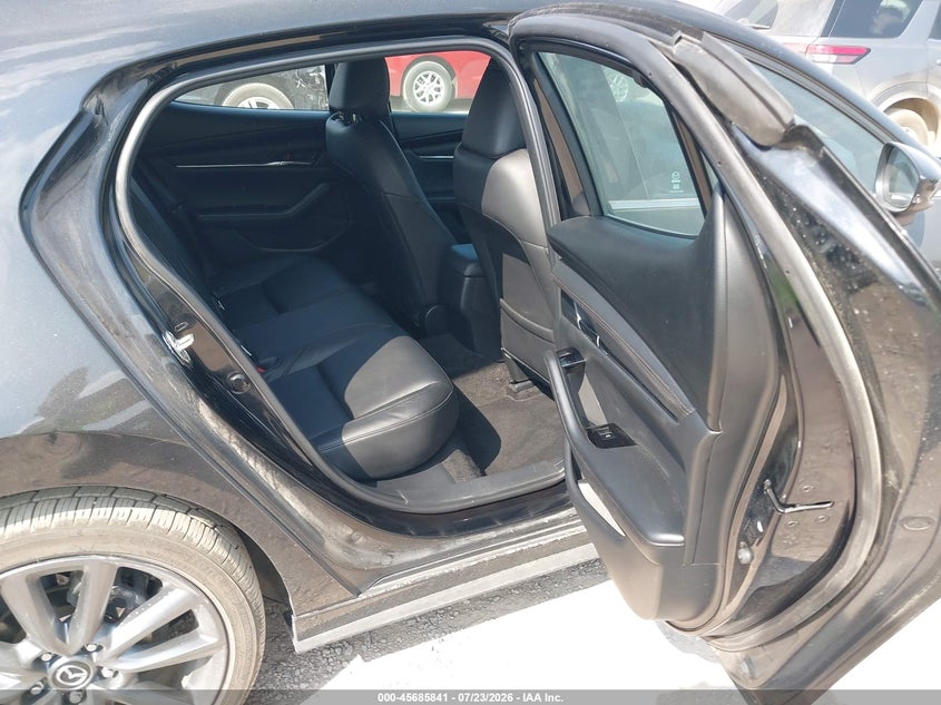 2024 Mazda 3 VIN JM1BPALM5R1714531 IAAI salvage auction — NORMAL WEAR, Enterprise Vehicles Clear Only (Michigan), sold $10,800 on 2026-07-26 (photo 8)