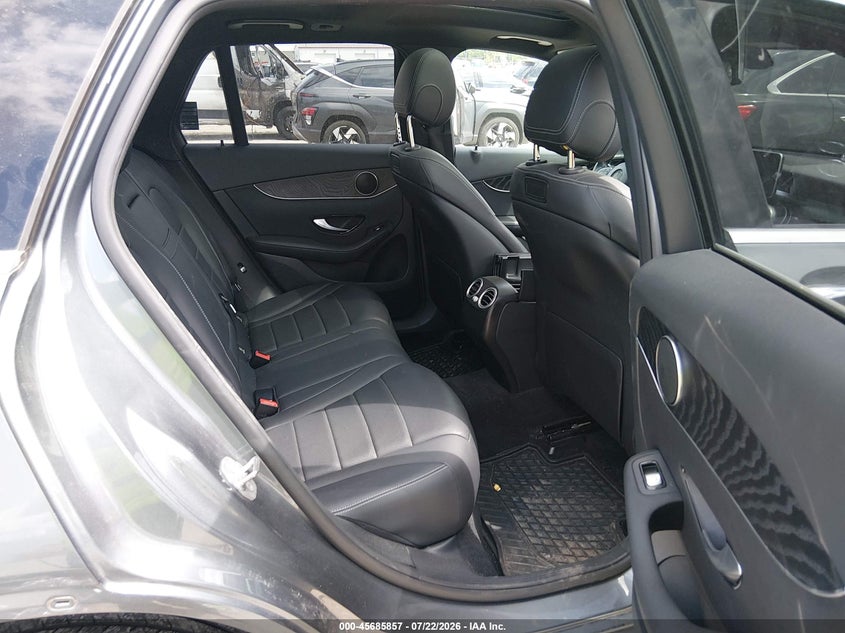 2018 Mercedes-benz Glc VIN WDC0G4JB7JV103983 IAAI salvage auction — REAR END, Salvage (Illinois), sold $7,900 on 2026-08-23 (photo 8)