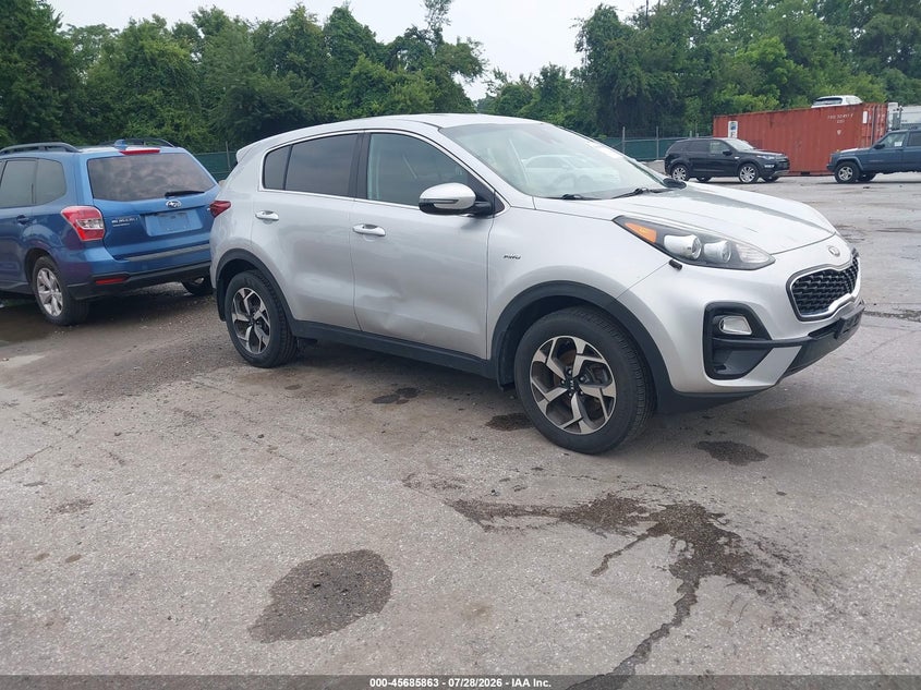 2021 Kia Sportage VIN KNDPMCAC4M7842754 IAAI salvage auction — NORMAL WEAR, Clear (Maryland), sold $425 on 2026-07-30 (photo 1)