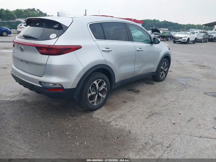 2021 Kia Sportage VIN KNDPMCAC4M7842754 IAAI salvage auction — NORMAL WEAR, Clear (Maryland), sold $425 on 2026-07-30 (photo 4)
